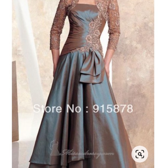 🥂MON CHERI🥂CHAMPAGNE TEAL IRIDESCENT GOWN🥂 - Picture 2 of 13